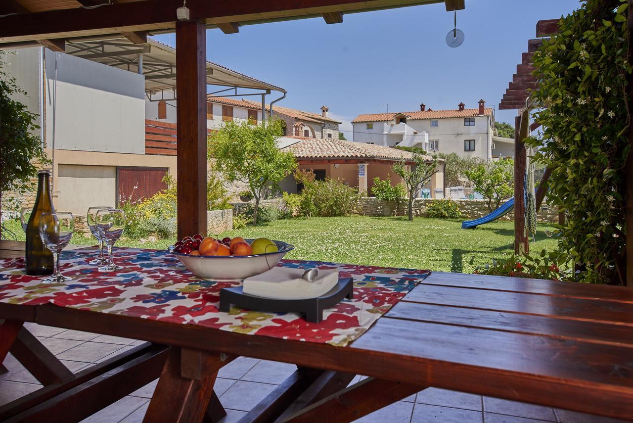 Apartments Ceh Лижнян Экстерьер фото